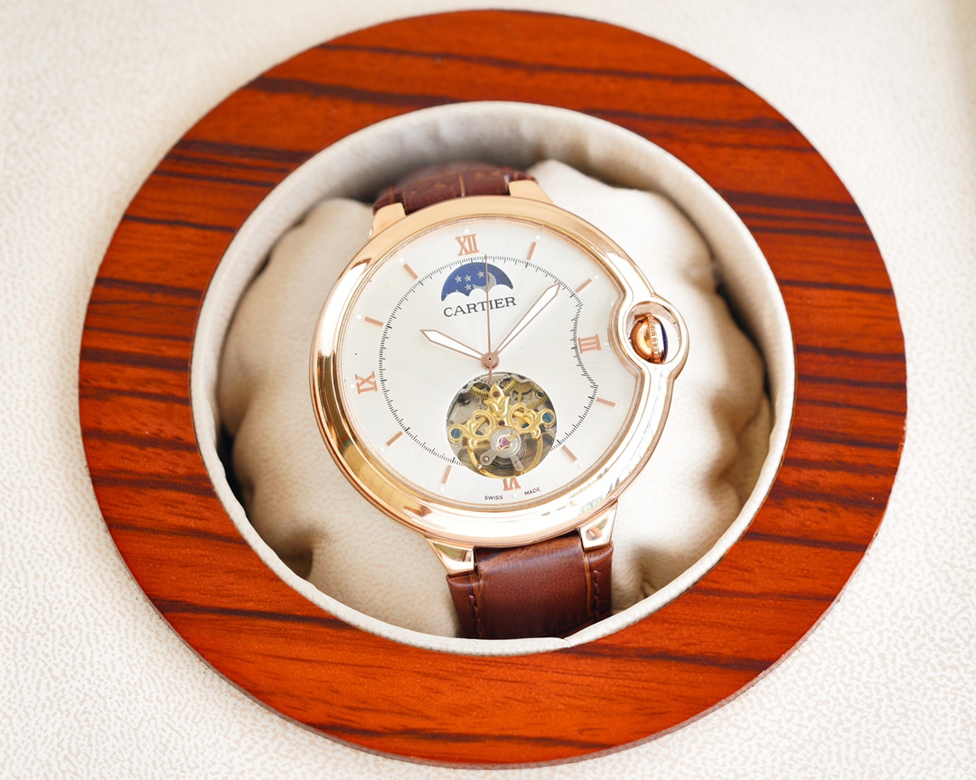 Cartier Fine Men's Watches