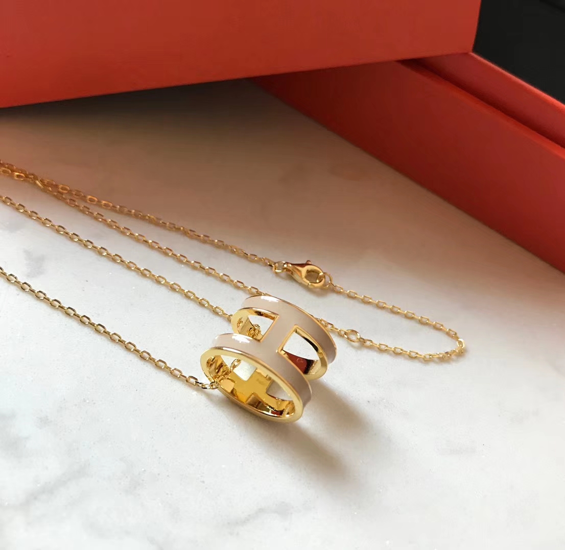 Hermes necklace
