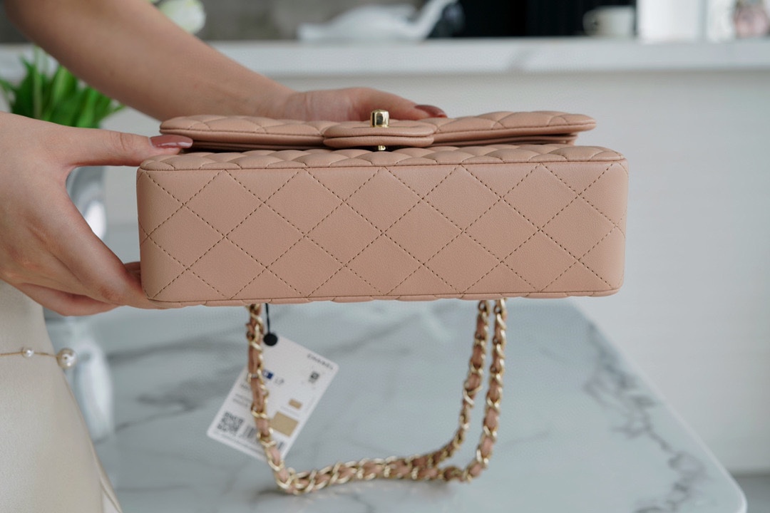 𝐂𝐇𝐀𝐍𝐄𝐋 Classic Flap Italy 🇮🇹 The 𝗚𝗥