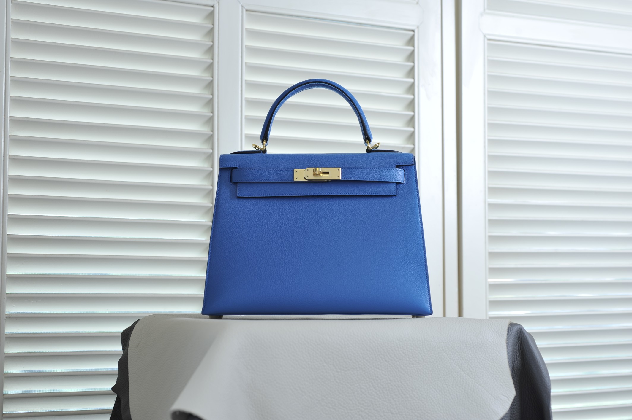 Kelly 25 Florida Blue Goatskin Gold Buckle