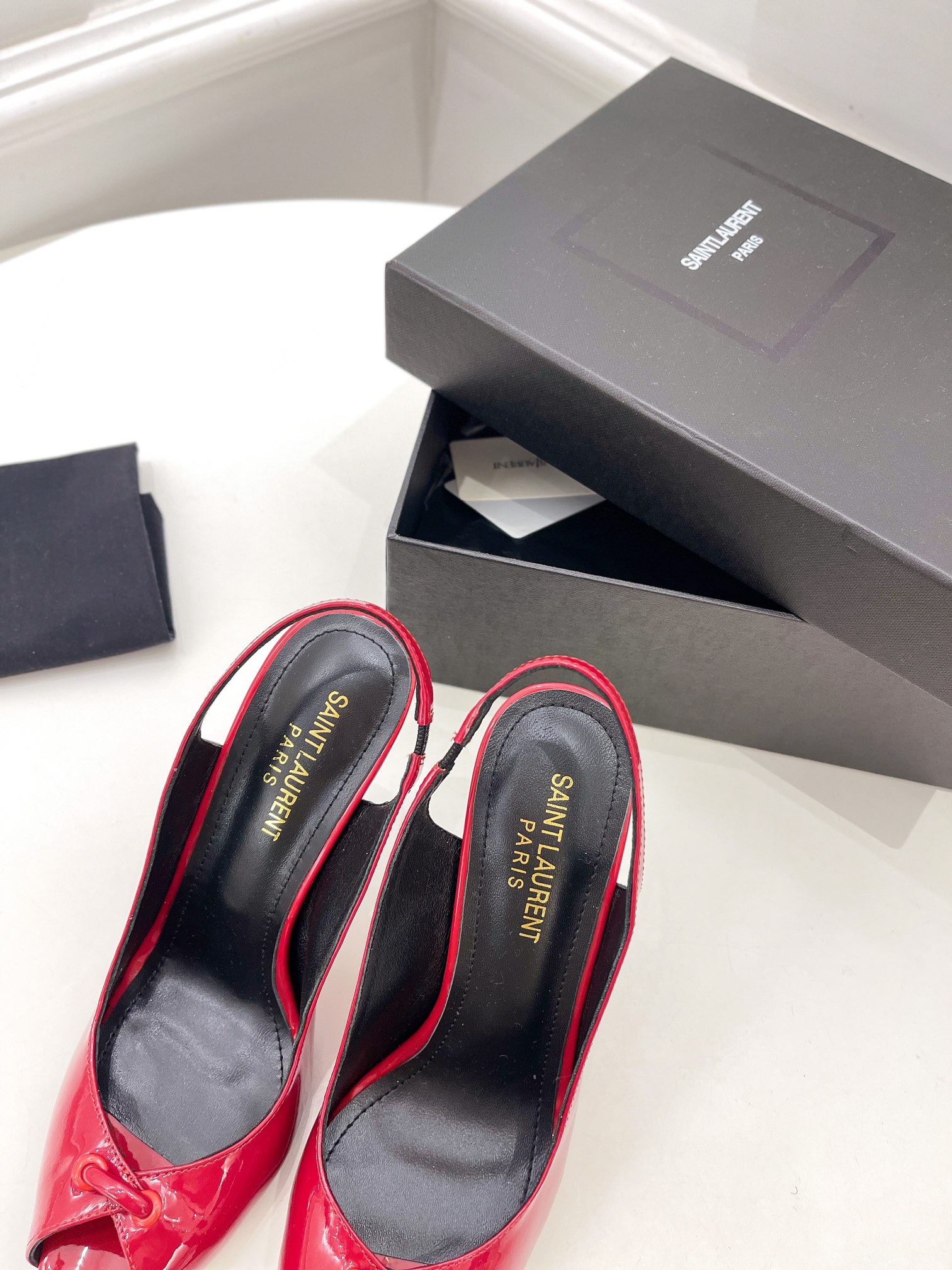 𝙎𝙖𝙞𝙣𝙩 𝙇𝙖𝙪𝙧𝙚𝙣𝙩 | 𝟐𝟎𝟐𝟏/𝐒𝐒 𝐧𝐞𝐰 YSL｜Roland 2022/fw early spring new baked high heels