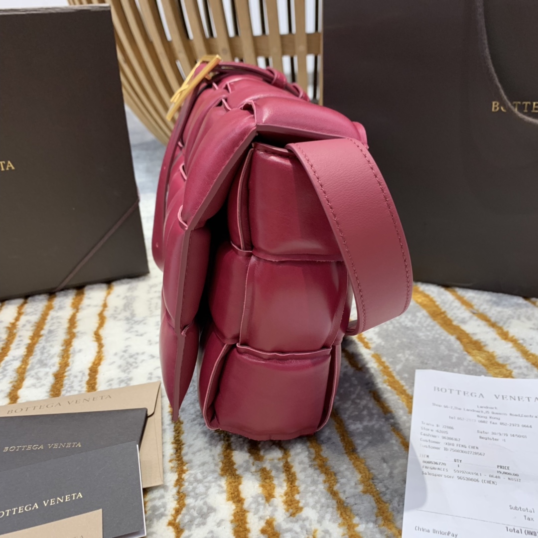 Bottega Veneta  PADDED  CASSETTE #591970