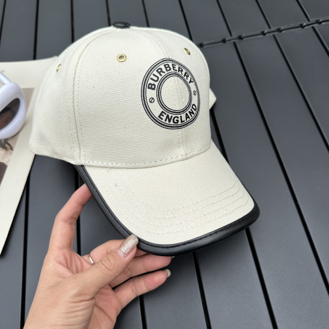 Burberry 2023 Baseball Cap