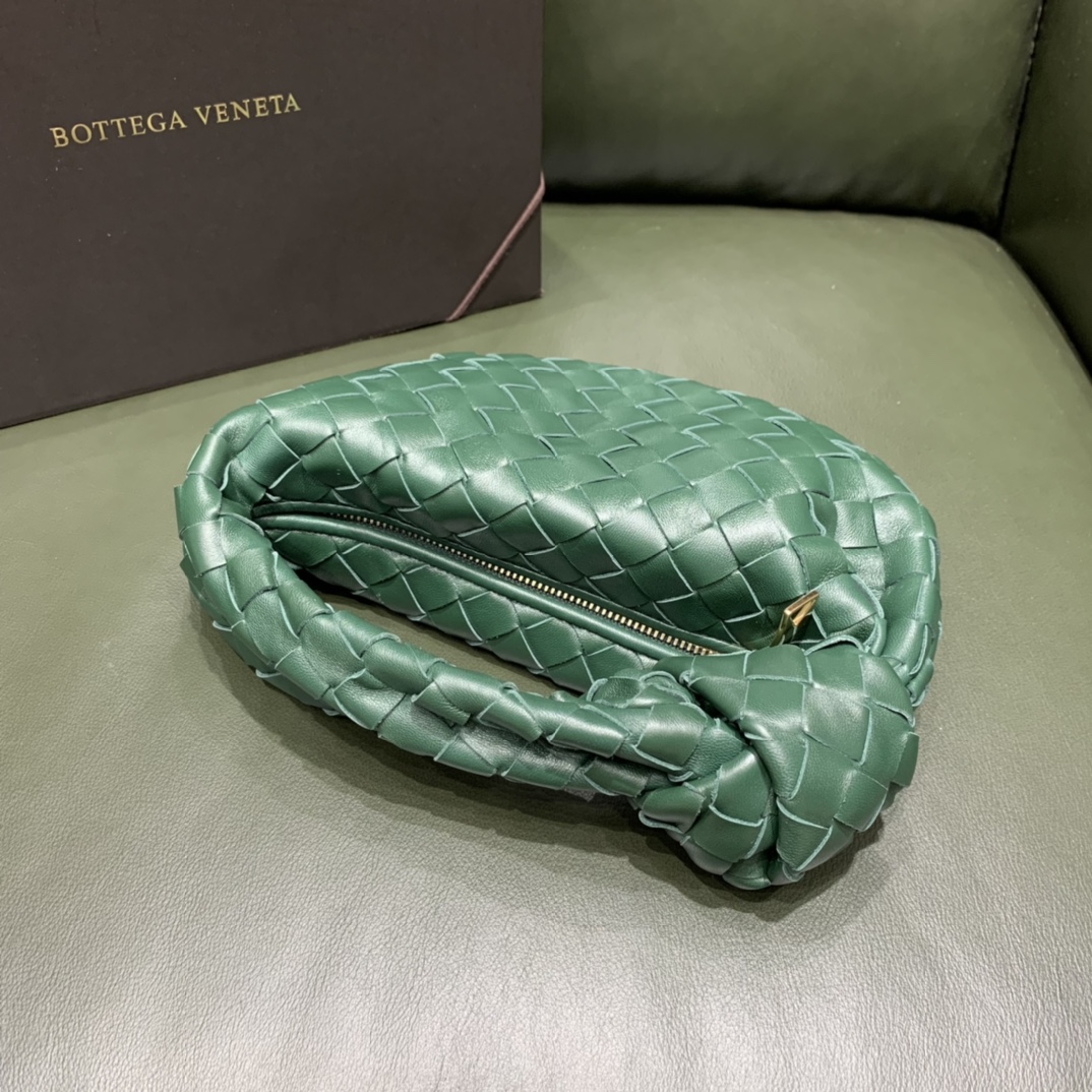 Bottega Veneta  🆕NEW🆕 JODIE #651876
