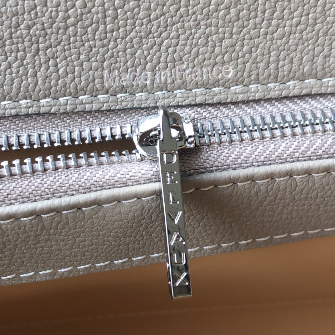 DELVAUX      🇧🇪brillant togo