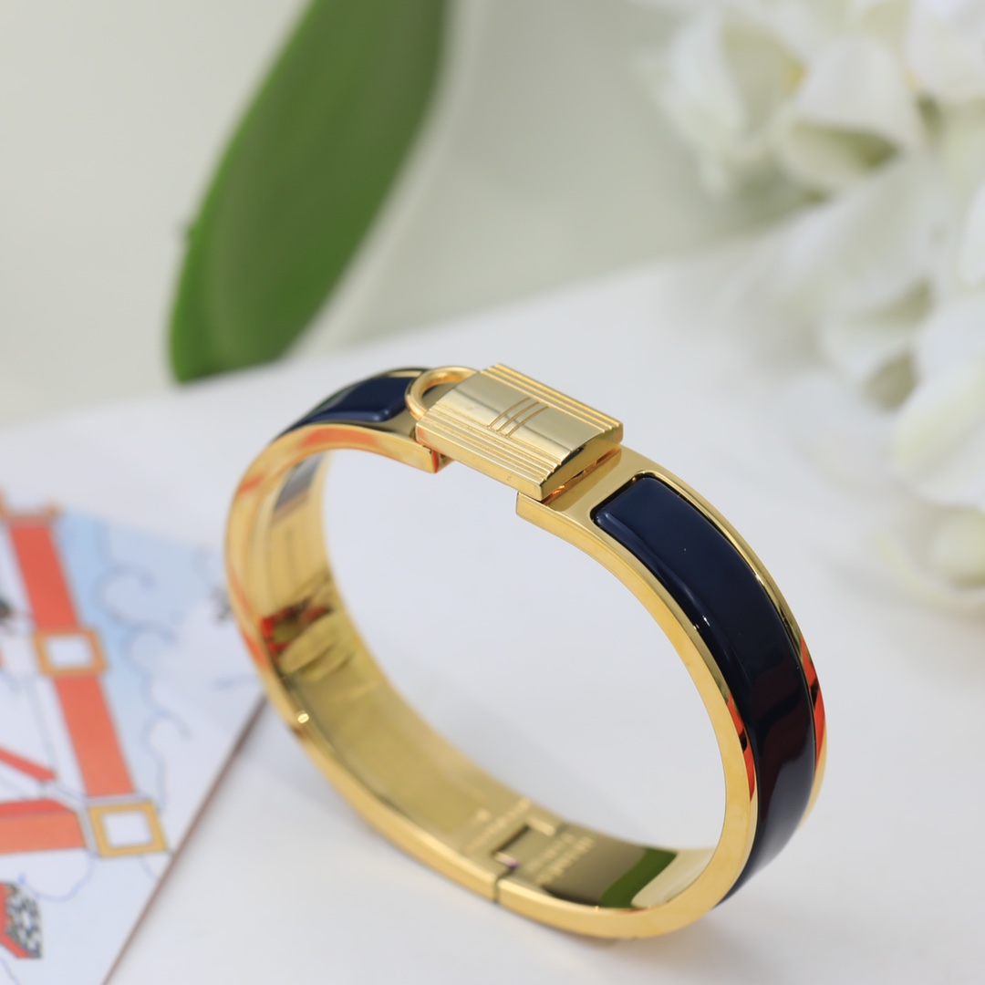 Hermes bracelet
