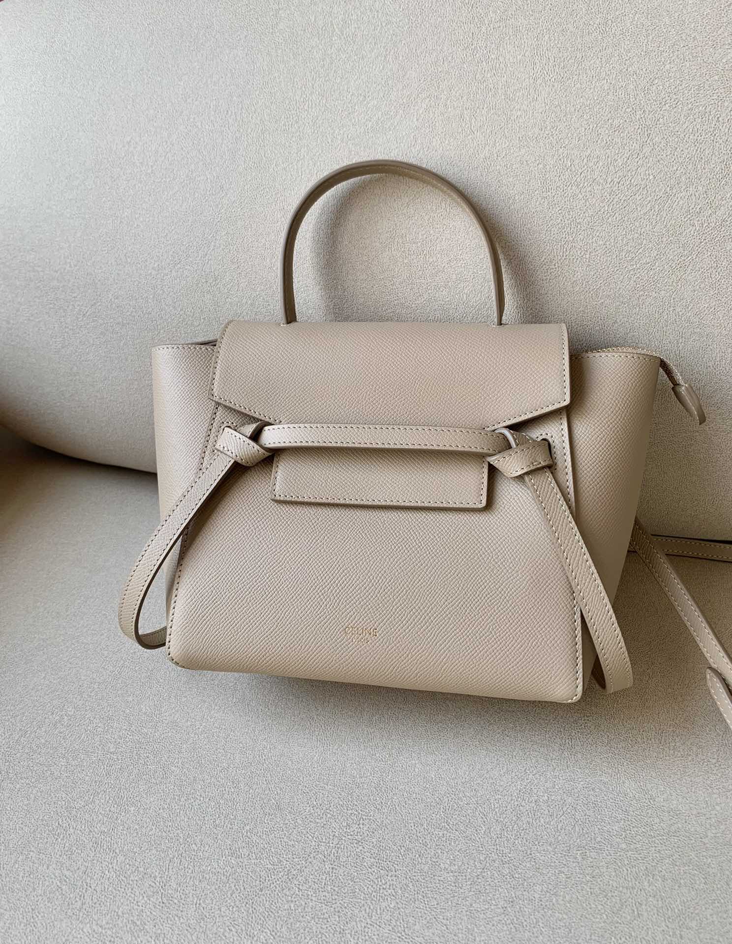 𝐂𝐞𝐥𝐢𝐧𝐞 Belt Bag Catfish Bag Small Grained Calfskin