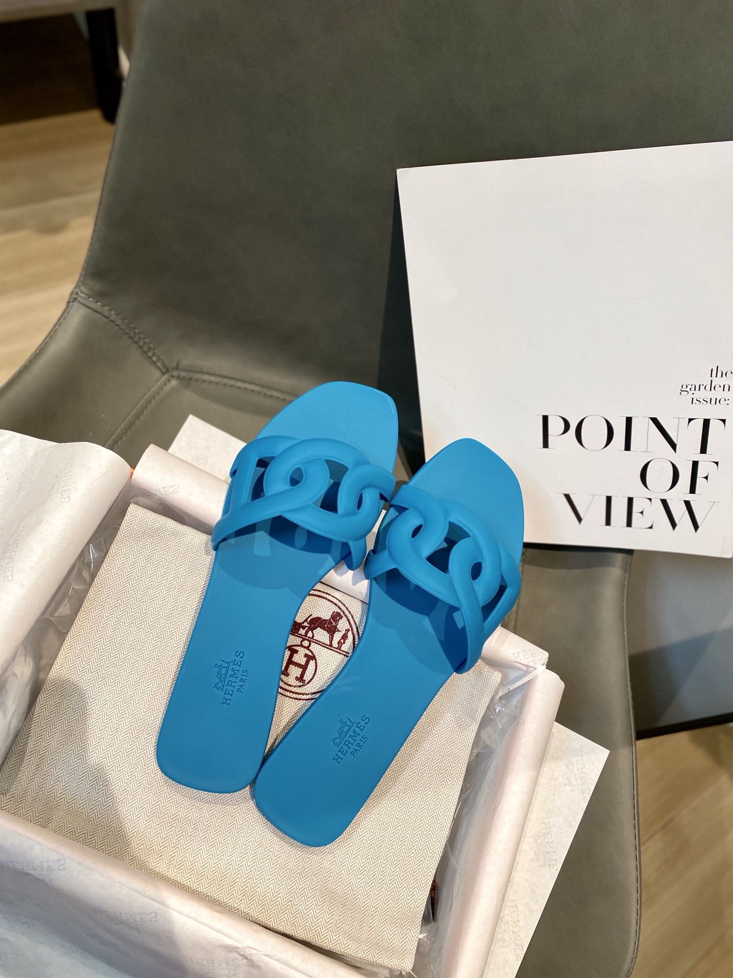 Hermes Pig Nose Classic Slippers