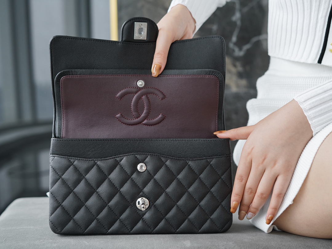 𝐂𝐇𝐀𝐍𝐄𝐋 Classic Flap France 🇫🇷 𝐇𝐚𝐚𝐬 Original Caviar🐂|Original Caviar🐂 Medium Black Silver🖤