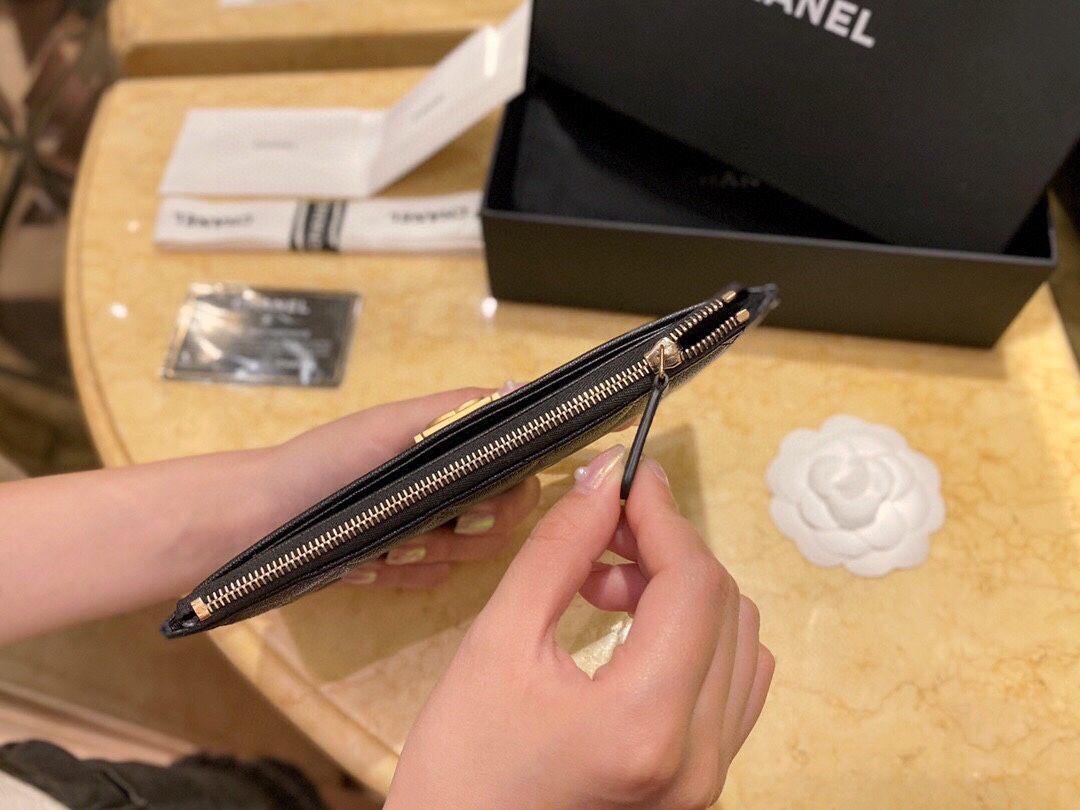 𝗖𝗛𝗔𝗘𝗡𝗟✦ Imported channel special fine grain embossed calfskin 🐂 Leboy Collection Zipper Clutch | Classic Black Gold 👑