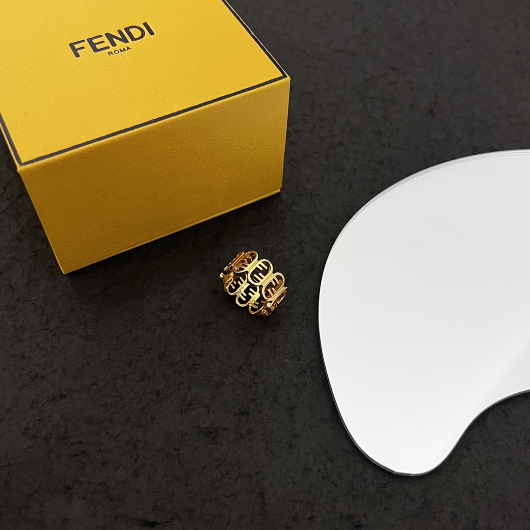 Fendi Ring