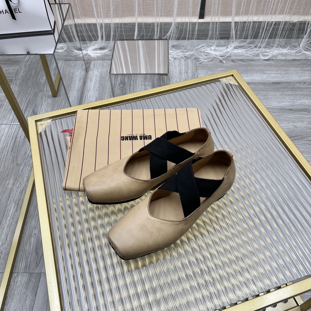 𝐔𝐌𝐀 𝐖𝐀𝐍𝐆｜𝟐𝟎𝟐𝟑/𝐒𝐒 𝐧𝐞𝐰  UMA WANG classic models retro do old ballet shoes
