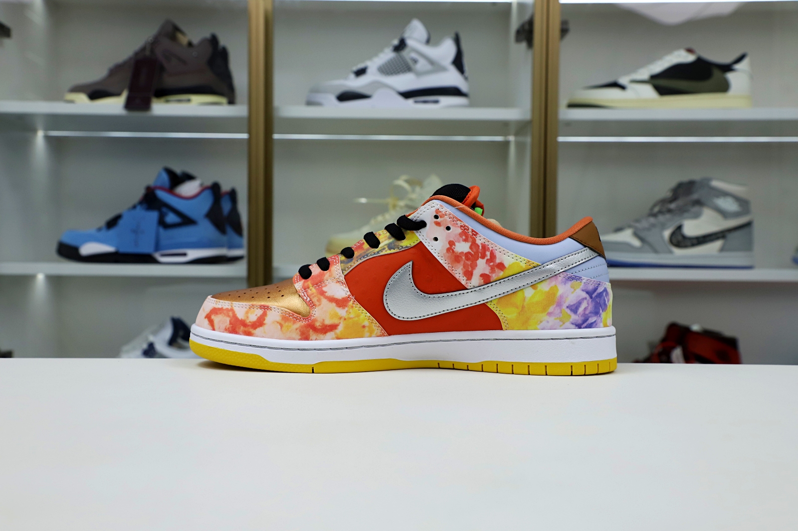 JASON DENG X DUNK LOW PRO SB STREET HAWKER