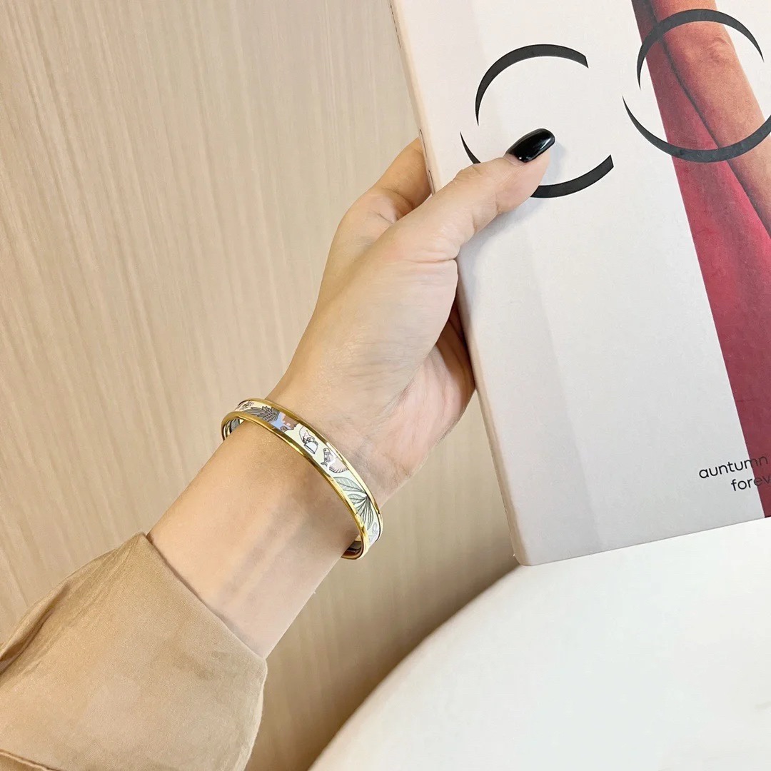 Hermes bracelet