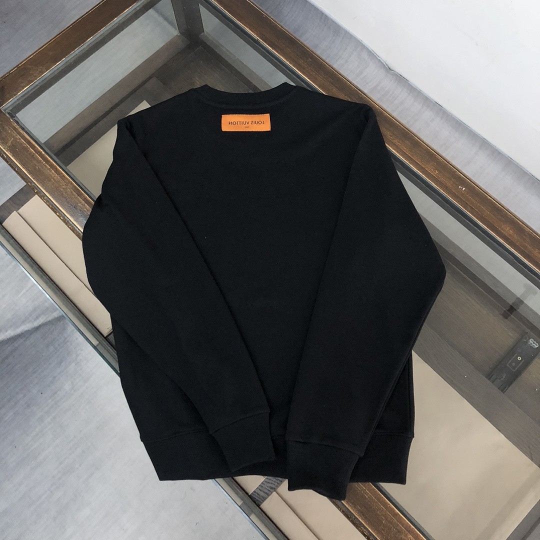 Louis Vuitton 2023 new autumn and winter couples style round neck sweatshirt