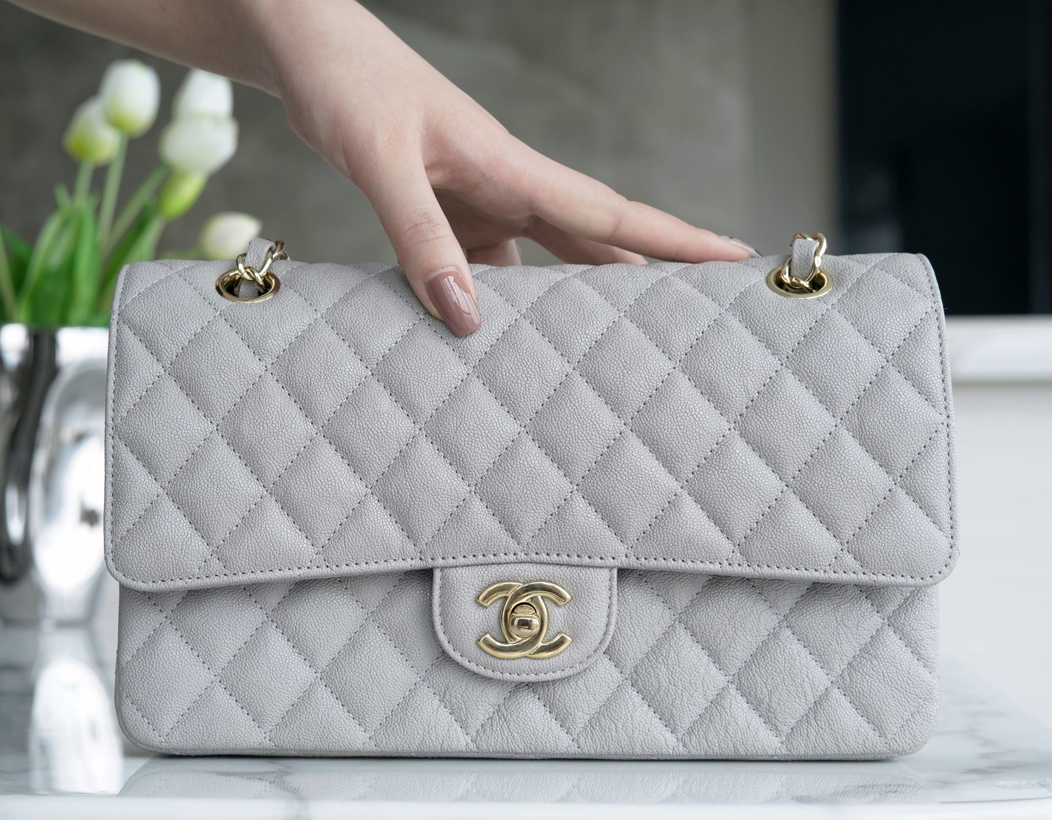 𝐂𝐇𝐀𝐍𝐄𝐋 Classic Flap France 🇫🇷 𝐇𝐇 𝐚𝐚𝐬 Original Caviar 🐂 Washed Tire Ox Medium 🐘 Dark Grey