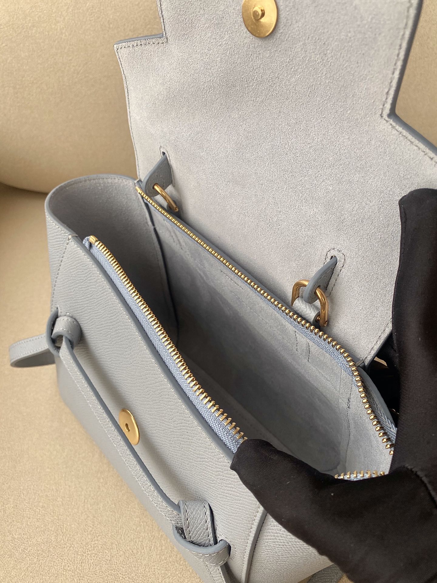 𝐂𝐞𝐥𝐢𝐧𝐞 Belt Bag Catfish Bag Small Grained Calfskin