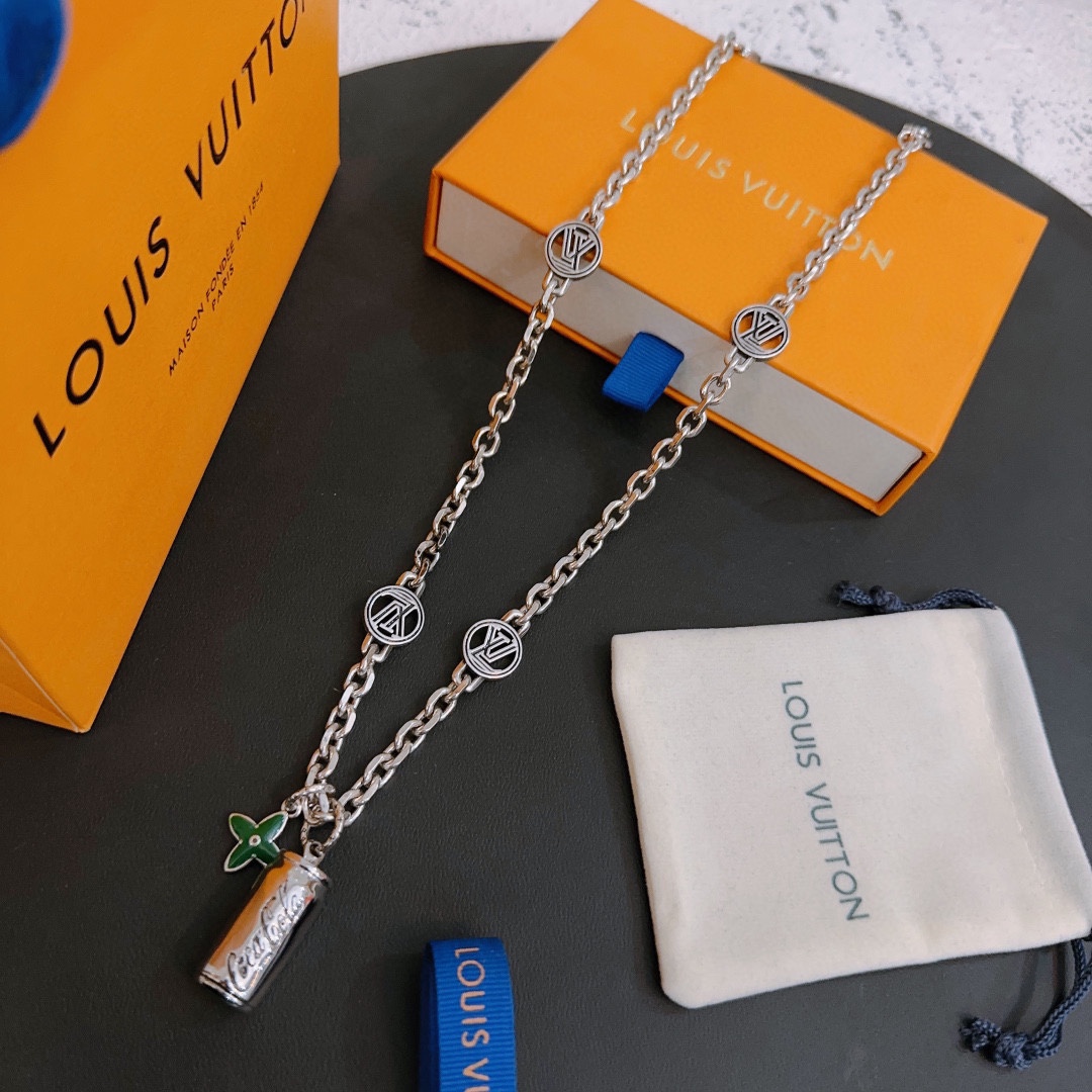 Louis Vuitton vintage silver necklace, couple's version, chain length 60 cm, changeable