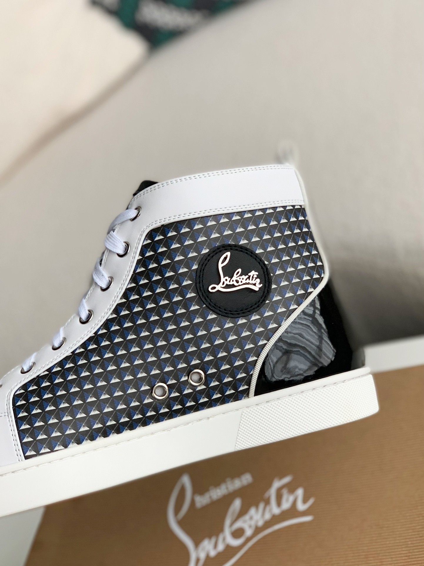 Christian Louboutin Sneakers High