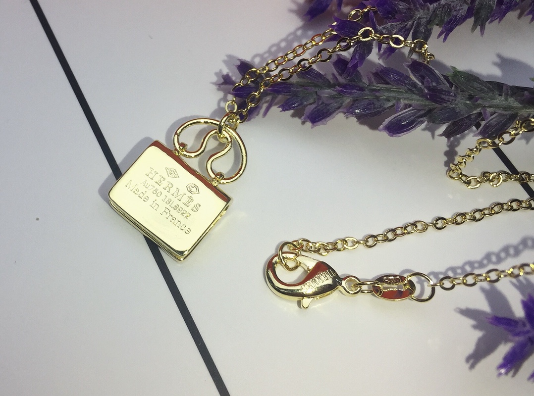 Hermes necklace