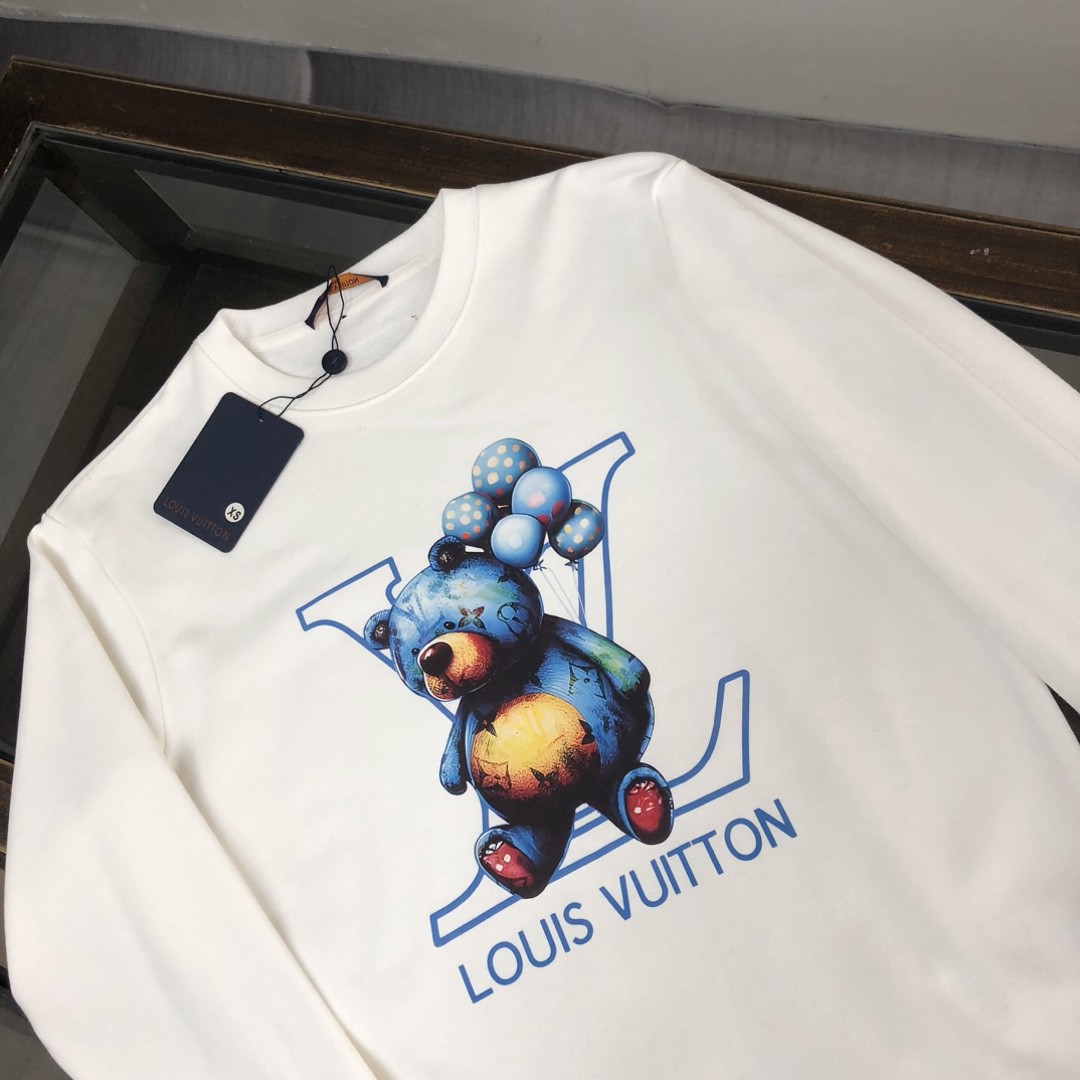 Louis Vuitton 2023 new autumn and winter couples style round neck sweatshirt