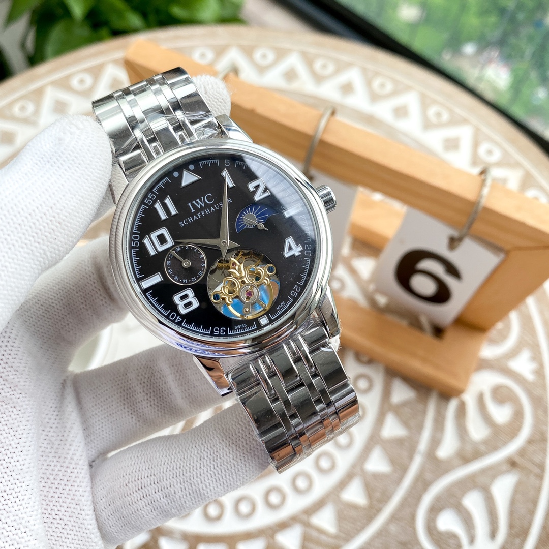 IWC- Portofino Multifunctional Premium Automatic 9100 Multifunctional Imported Mechanical Movement