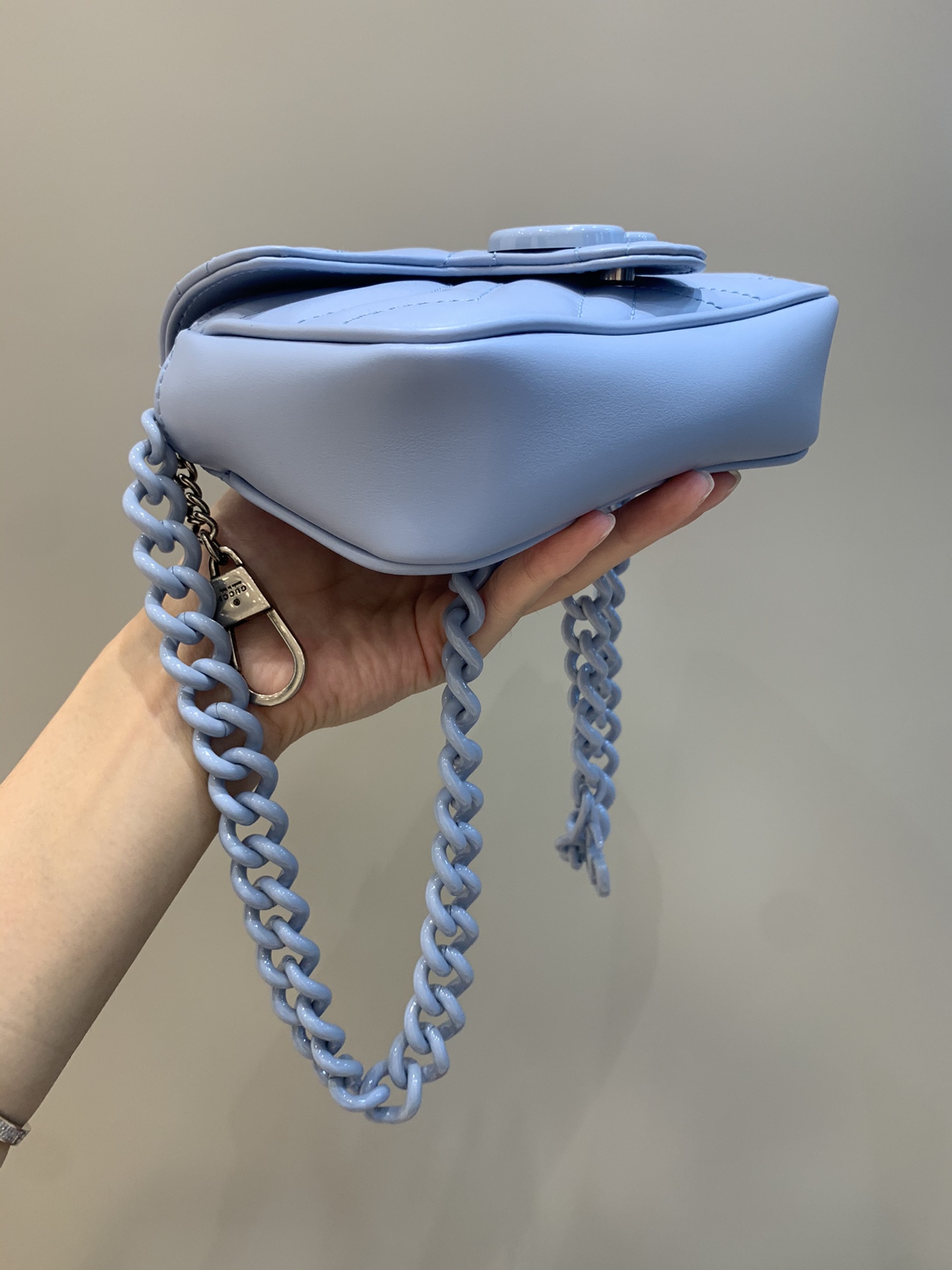 GUCCI 𝙈𝙖𝙧𝙢𝙤𝙣𝙩 #699757