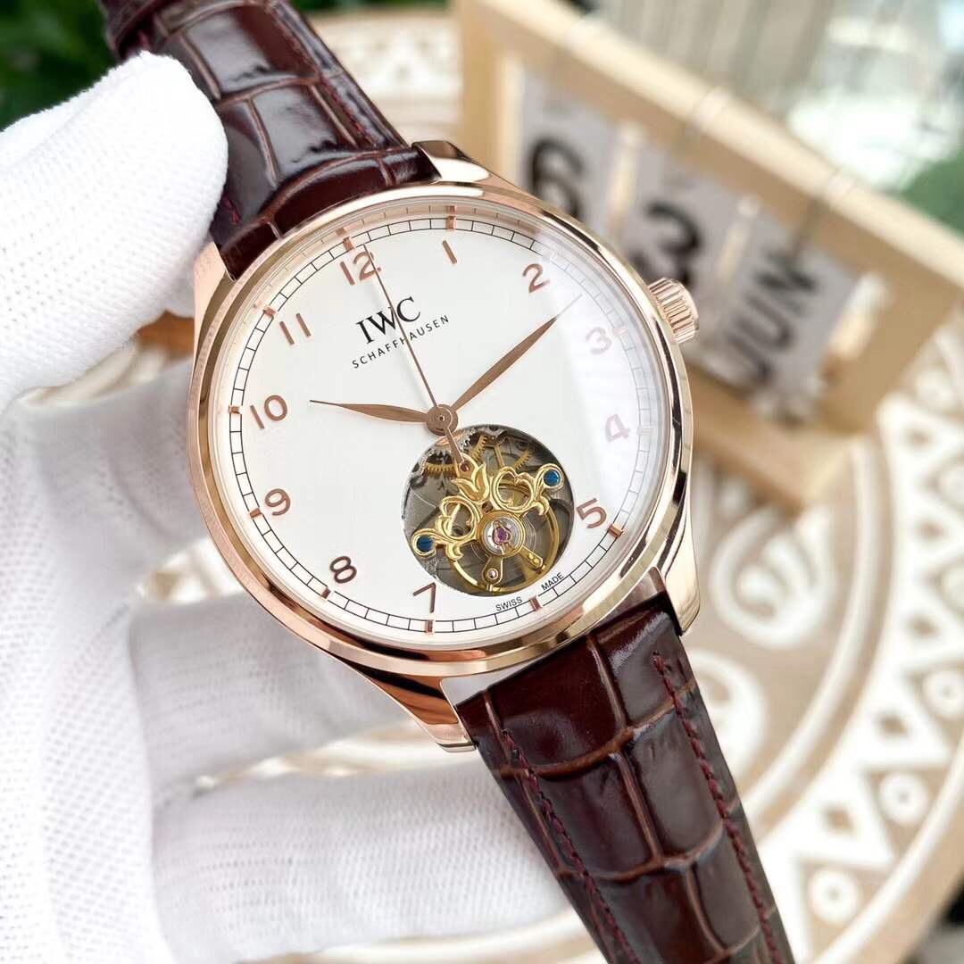 IWC- Fine men's watches Fully automatic mechanical movement, top 316 steel case and strap