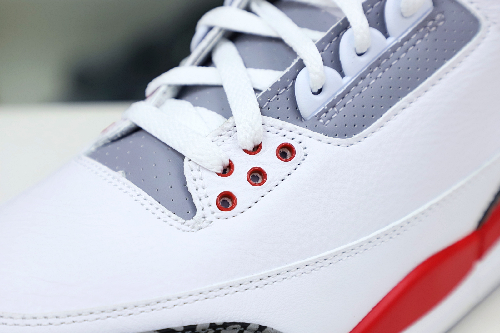 AIR JORDAN 3RETRO FIRERED （DN3707-160)