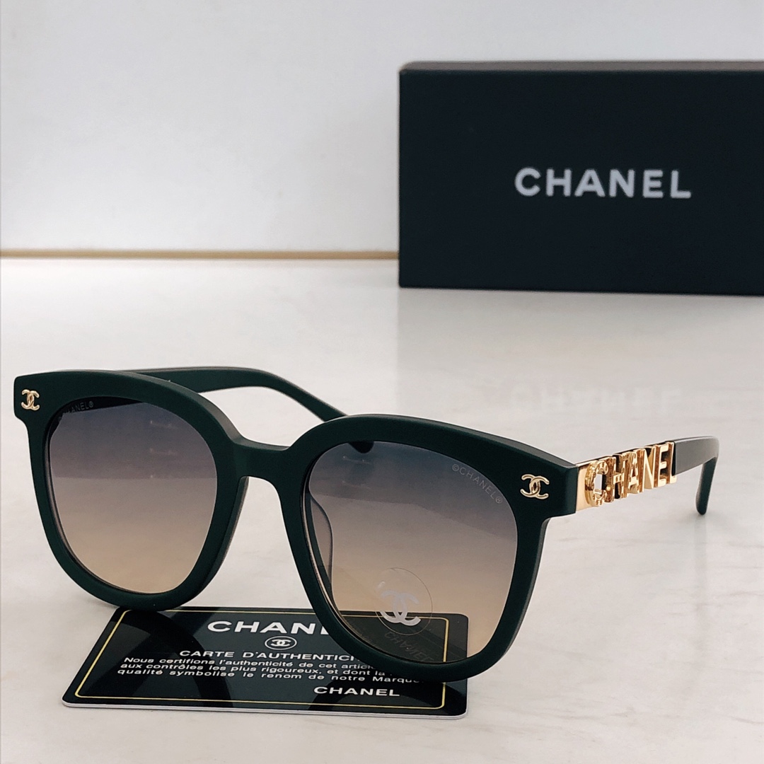 CHANEL MODEL：CH7335