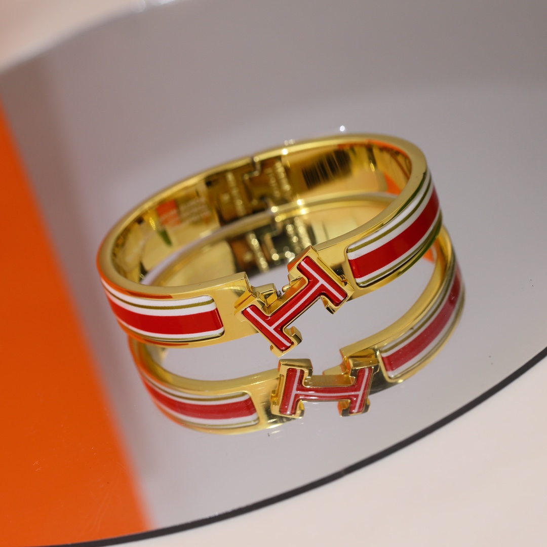 Hermes bracelet