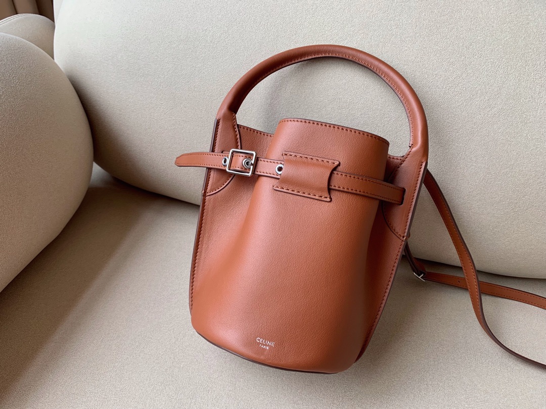 𝐂𝐞𝐥𝐢𝐧𝐞 Bigbag bucket nano  calfskin
