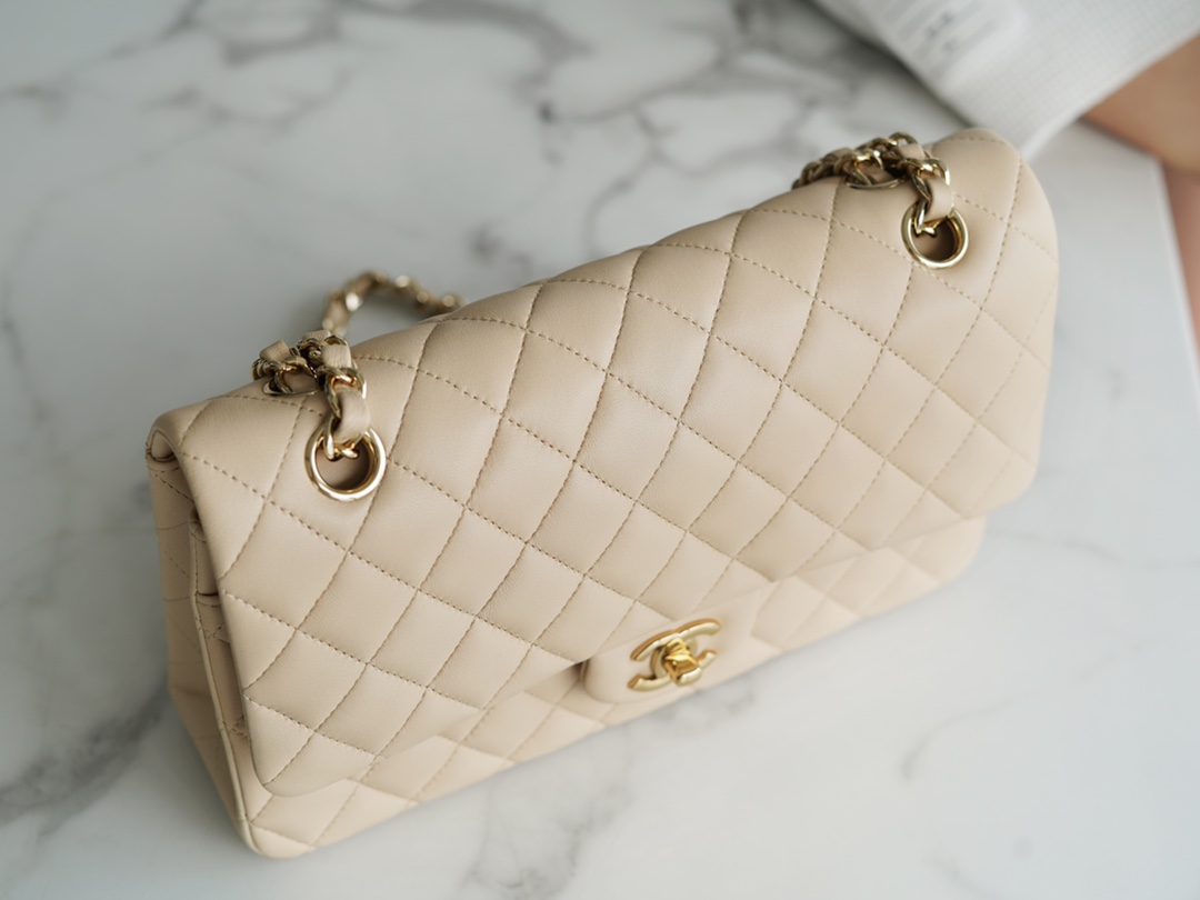 𝐂𝐇𝐀𝐍𝐄𝐋 Classic Flap Italy 🇮🇹 The 𝗚𝗥