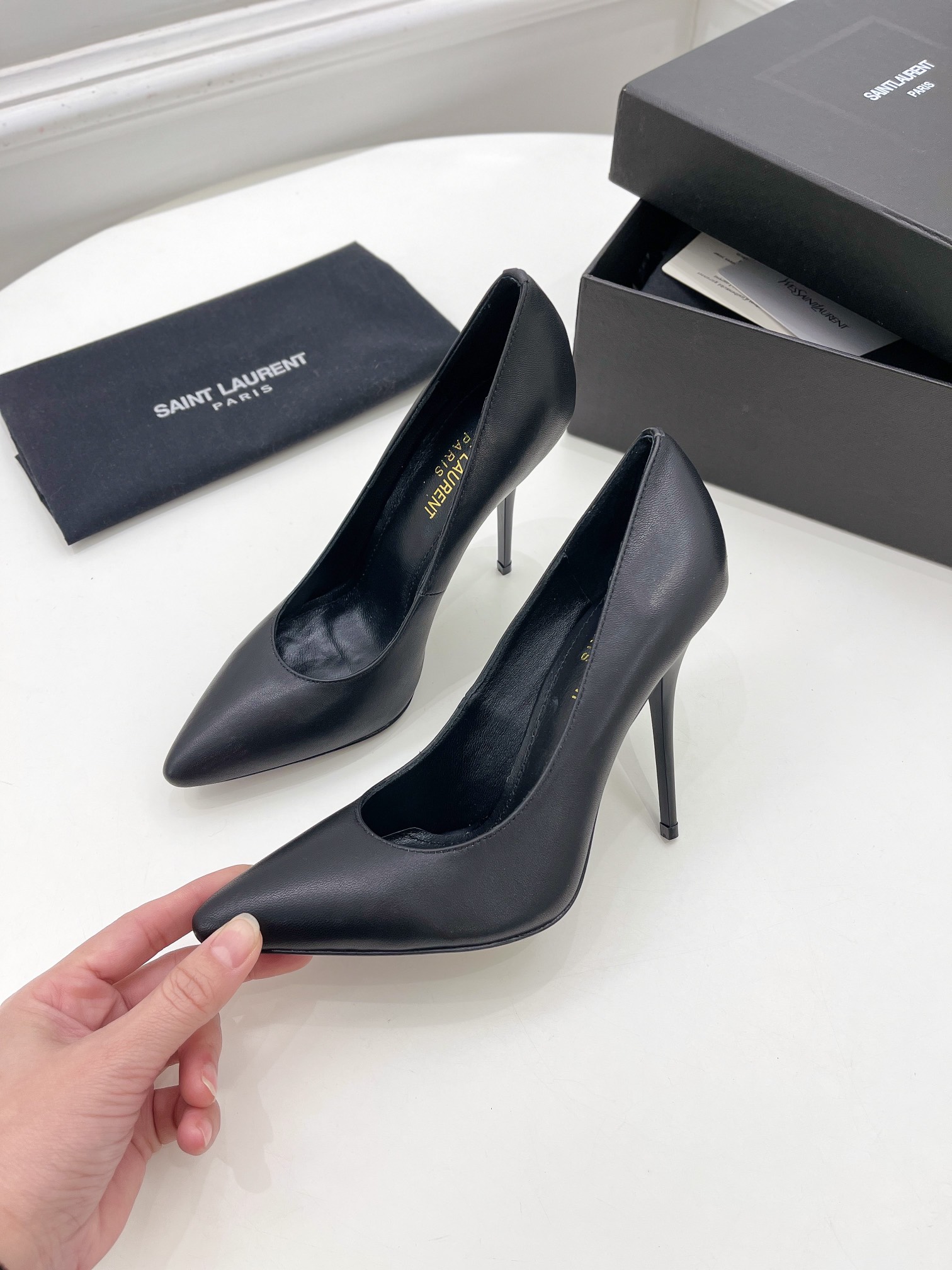 𝙎𝙖𝙞𝙣𝙩 𝙇𝙖𝙪𝙧𝙚𝙣𝙩 | 𝟐𝟎𝟐𝟏/𝐒𝐒 𝐧𝐞𝐰 YSL｜Roland 2022/fw early spring new baked high heels