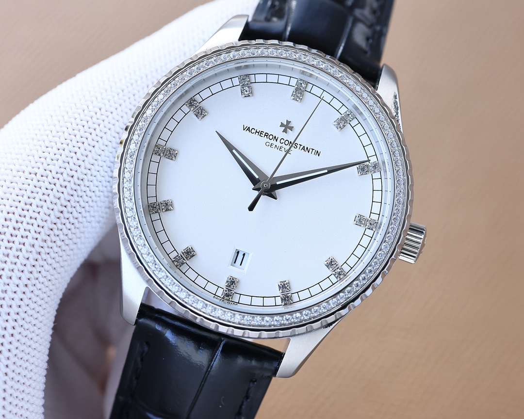 Rolex inlaid with 160 Slower diamonds