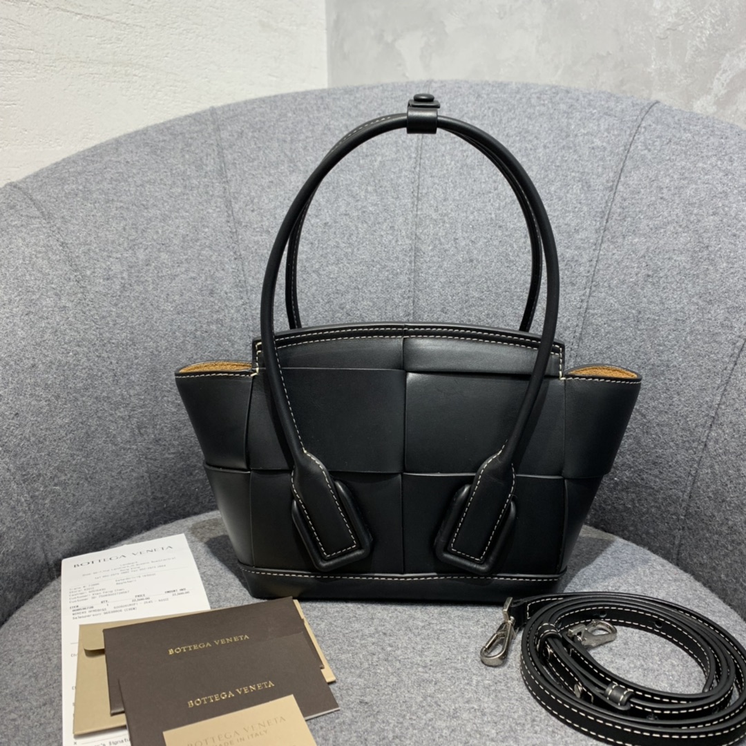 Bottega Veneta ARCO #600606