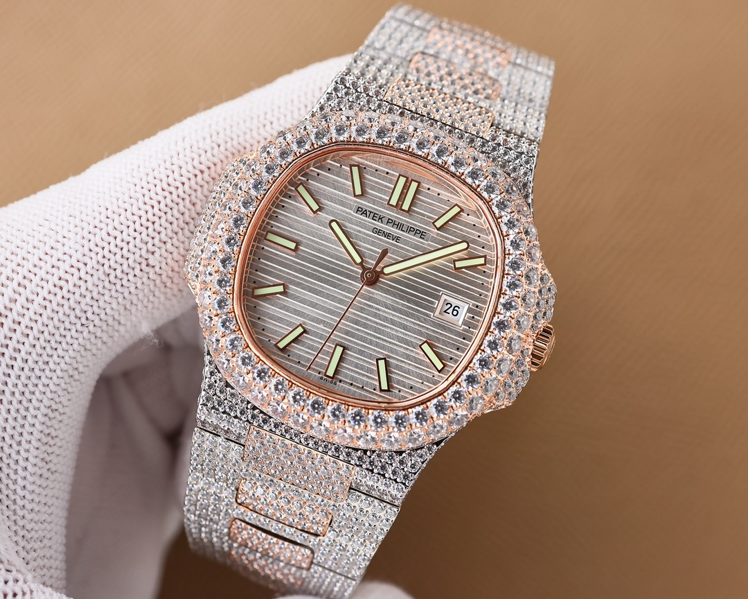 Patek Philippe Platinum Nautilus Watches