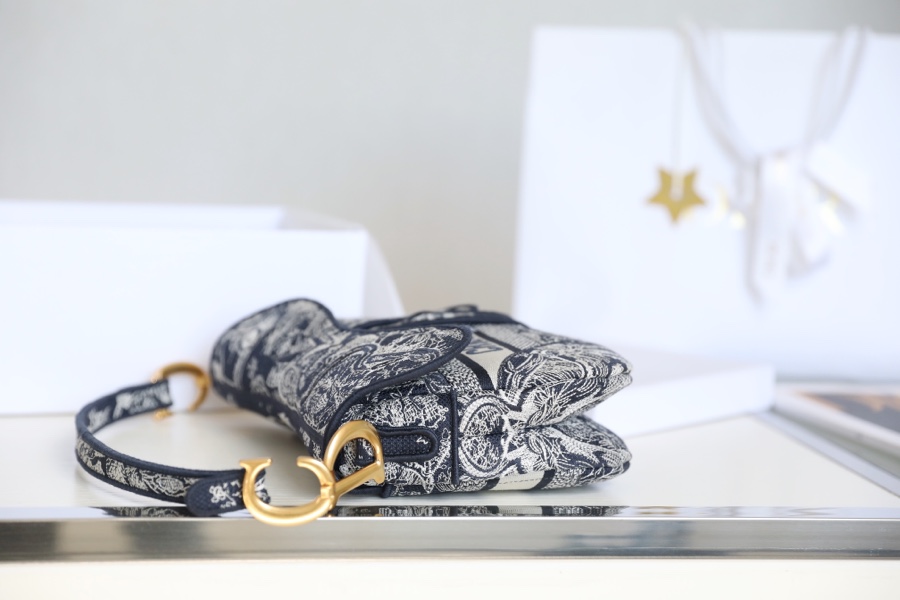 Dior Velvet Saddle Saddle Bag