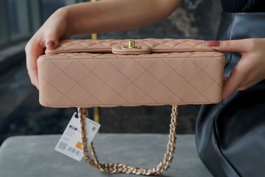 𝐂𝐇𝐀𝐍𝐄𝐋 Classic Flap Italy 🇮🇹 The 𝗚𝗥