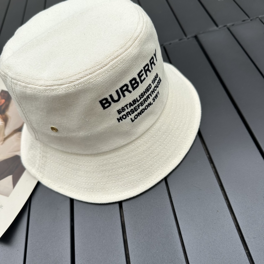 Burberry 2023 counter new embroidery fisherman hat
