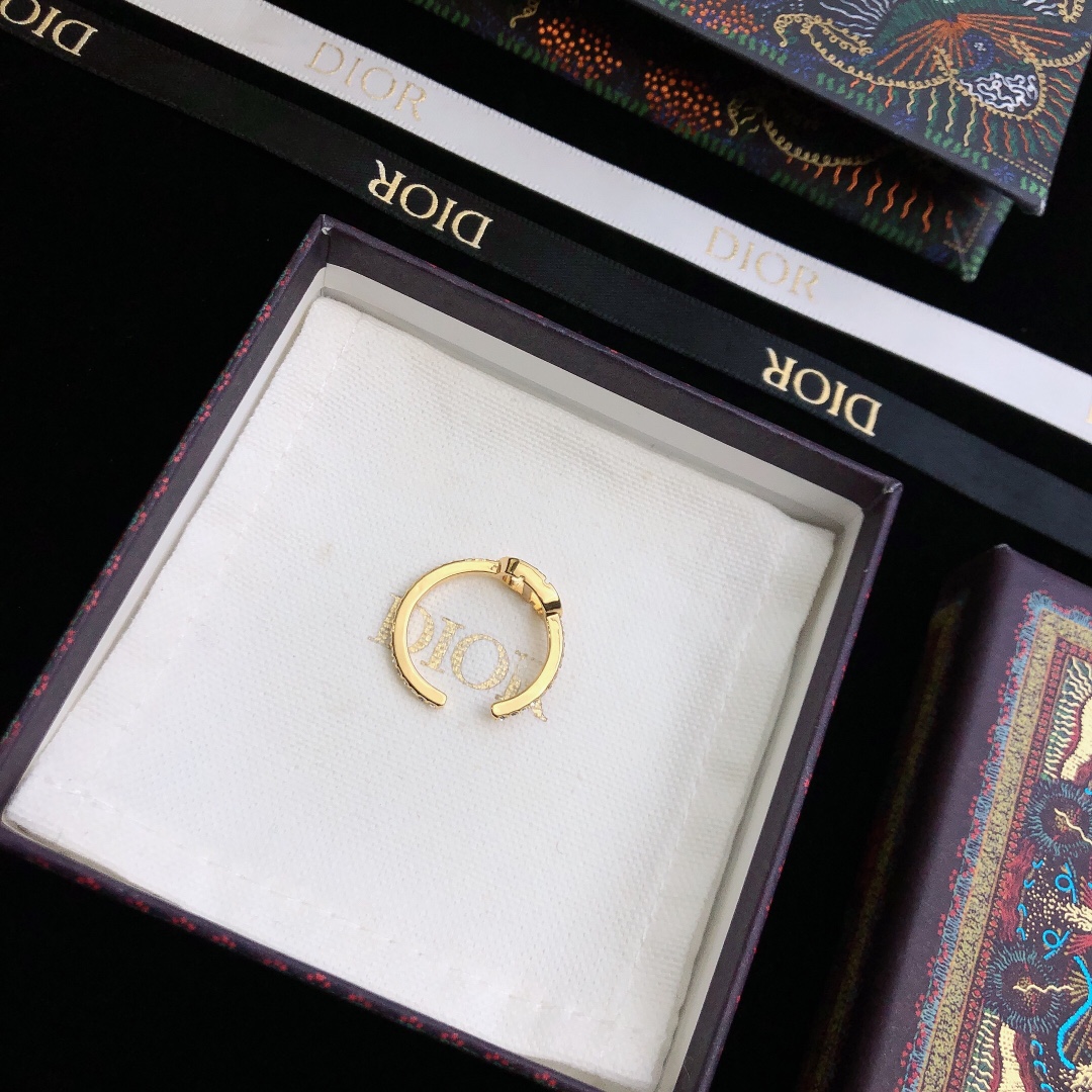 Dior CD ring