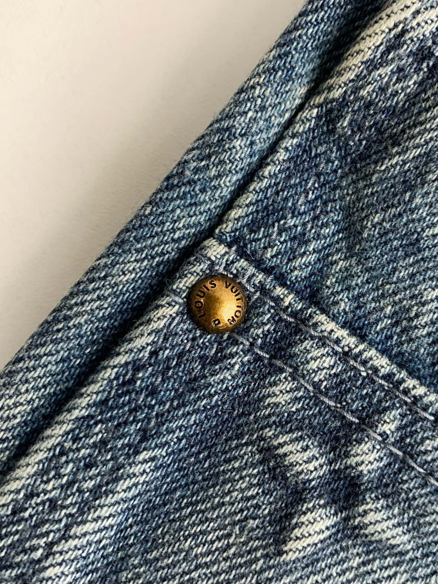 LOUIS VUITTON Jean shorts