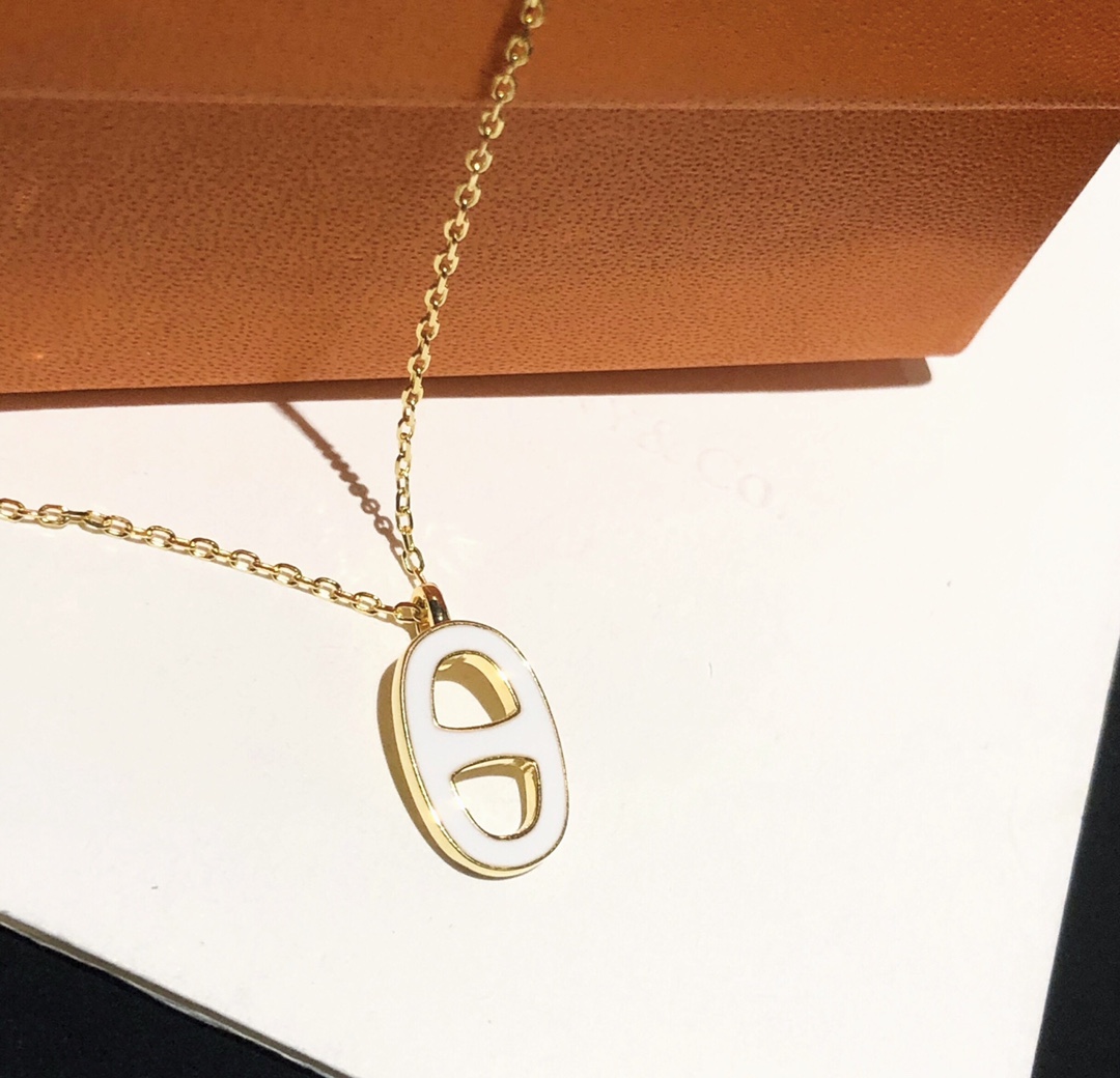 Hermes necklace