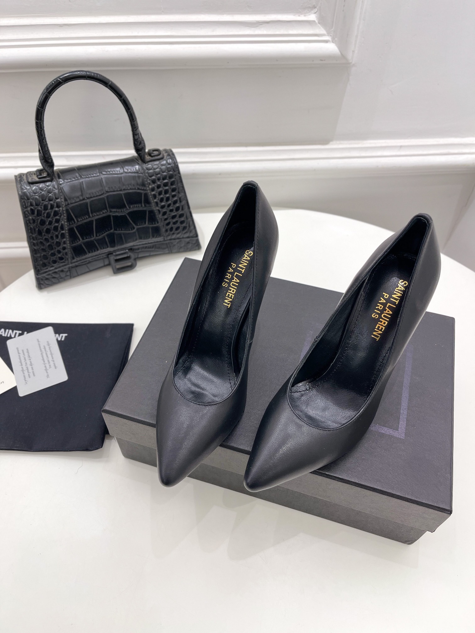 𝙎𝙖𝙞𝙣𝙩 𝙇𝙖𝙪𝙧𝙚𝙣𝙩 | 𝟐𝟎𝟐𝟏/𝐒𝐒 𝐧𝐞𝐰 YSL｜Roland 2022/fw early spring new baked high heels
