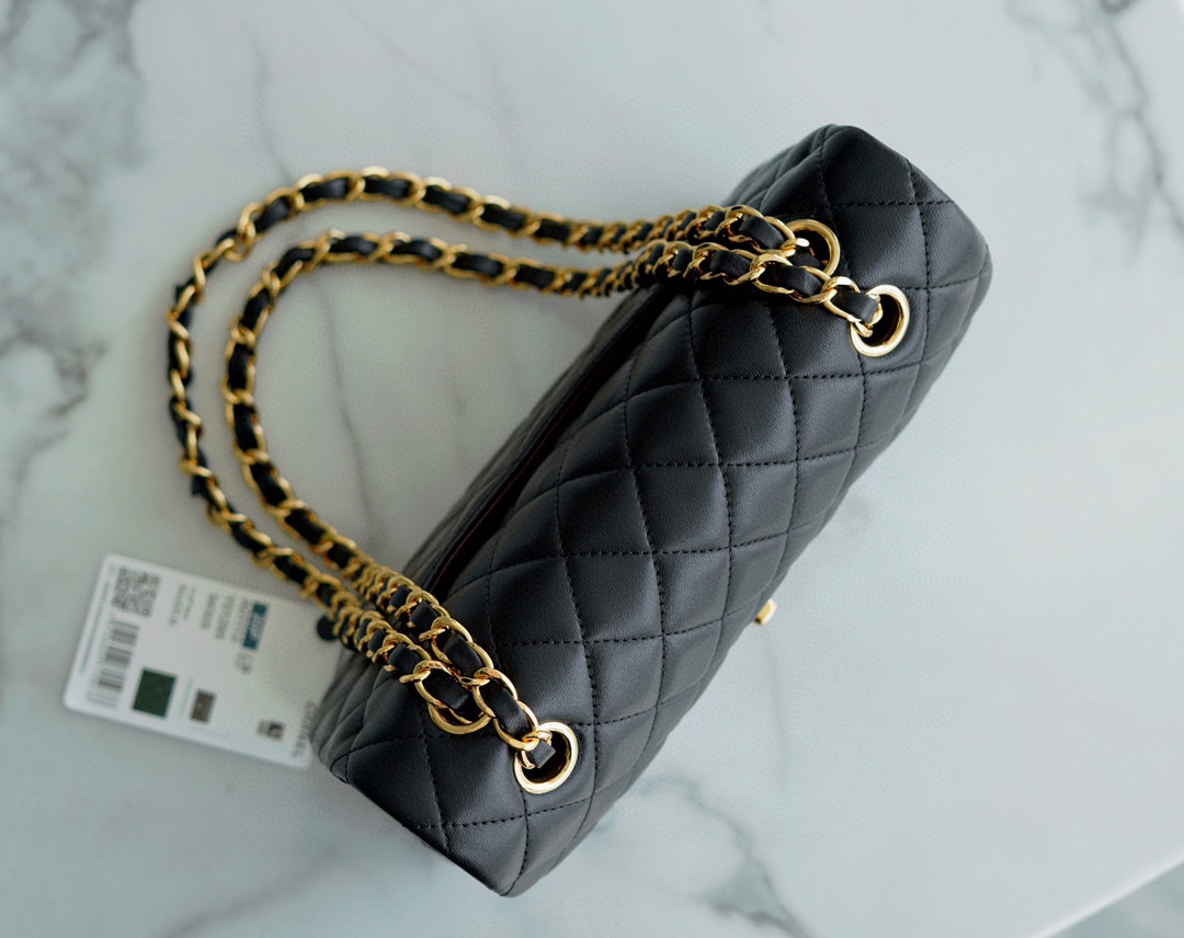 𝐂𝐇𝐀𝐍𝐄𝐋 Classic Flap Italy 🇮🇹 The 𝗚𝗥