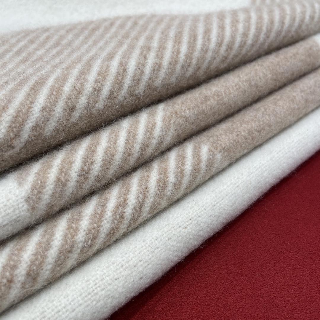 𝐂𝐡𝐚𝐧𝐞𝐥 【Milk tea color-blanket】