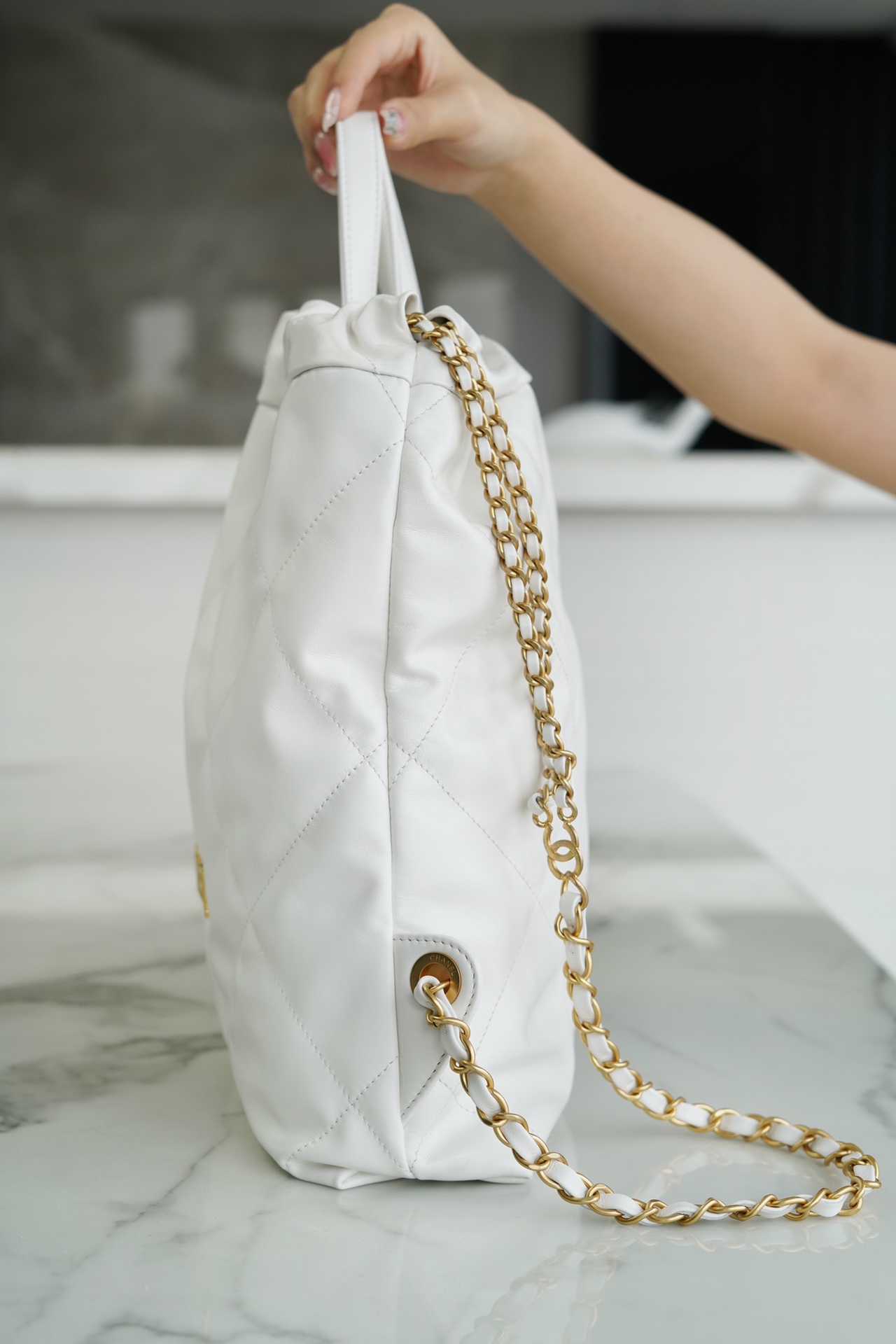 𝗖𝗛𝗔𝗘𝗡𝗟✦ 23P Spring Summer New Backpack Small Platinum➿