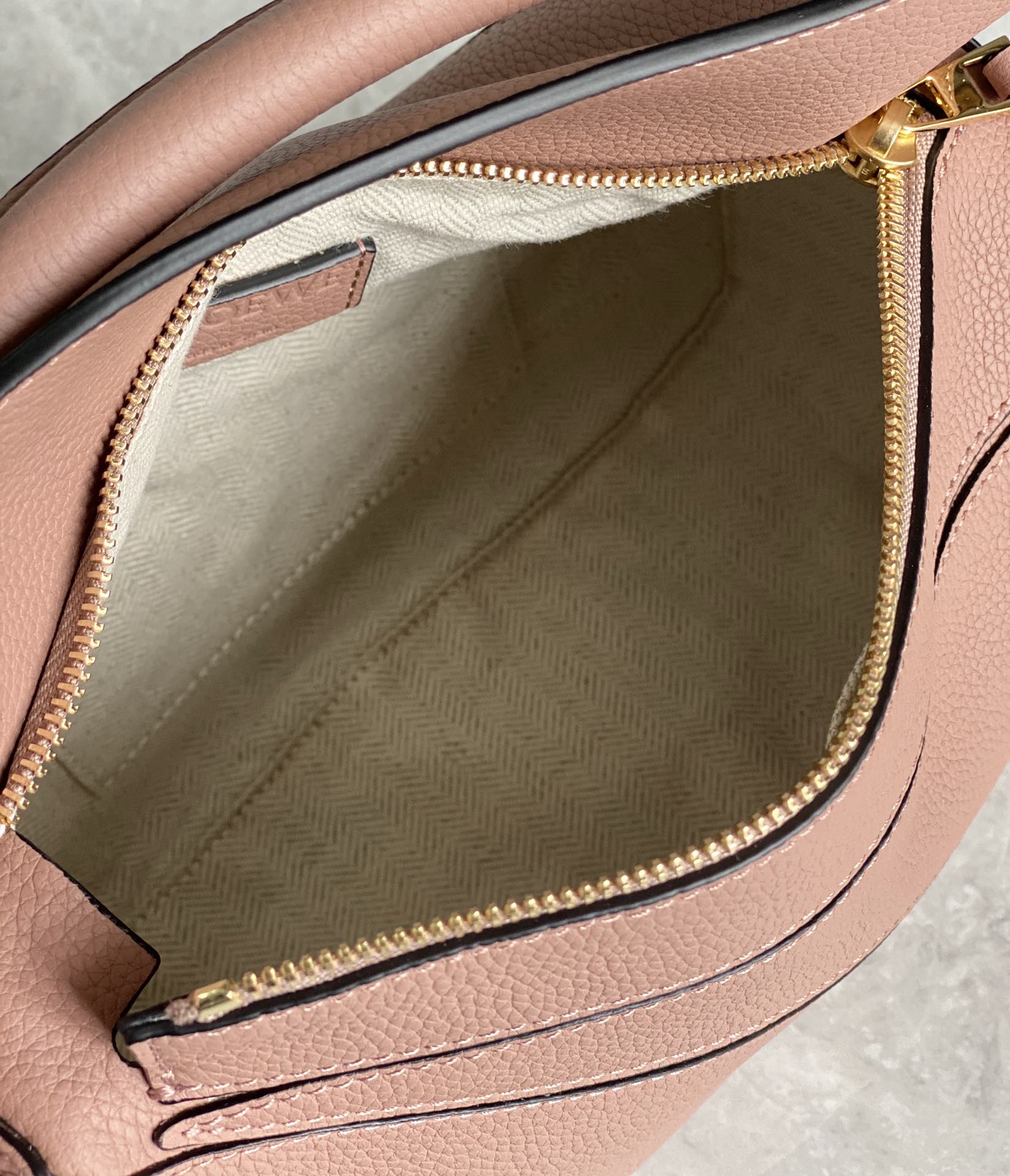 LOEWE Nano puzzle
