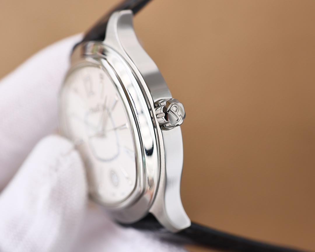 Piaget Refined Men's Watches