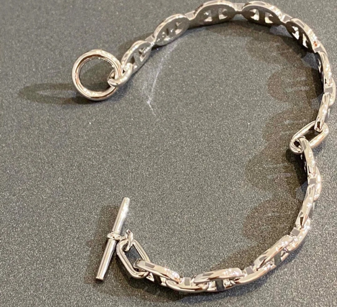 Hermes bracelet